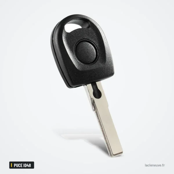 Clé à puce ID48 avec batterie pour Volkswagen Polo, Golf, Seat Ibiza, Octavia - tête ovale avec bouton, autre angle