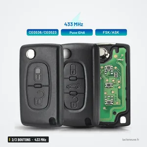 Clé télécommande 433 MHz 2/3 boutons pour Citroën C5, C3, Berlingo - vue éclatée, circuit électronique et lame visibles Clé télécommande 433 MHz 2/3 boutons pour Citroën C5, C3, Berlingo - vue éclatée, circuit électronique et lame visibles
