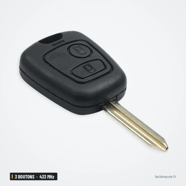Clé télécommande 433 MHz 3 boutons pour Citroën Saxo, Picasso, puce ID46 - vue de trois-quarts, lame droite insérée