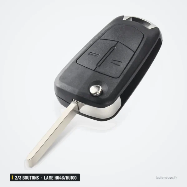 Coque de clé 2/3 boutons pour Opel Astra H, Corsa D, Zafira, lame HU43/HU100 - vue de trois quarts, lame déployée