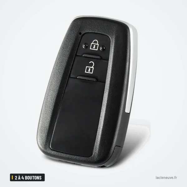 Coque de clé 2 à 4 boutons pour Toyota Prius, Camry, C-HR, Avalon - vue de trois quarts, finition chromée