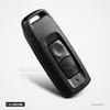 Coque de clé moto 2/3 boutons pour Honda PCX 150, X-ADV, Forza, SH125/300 - vue en biais, texture de la coque