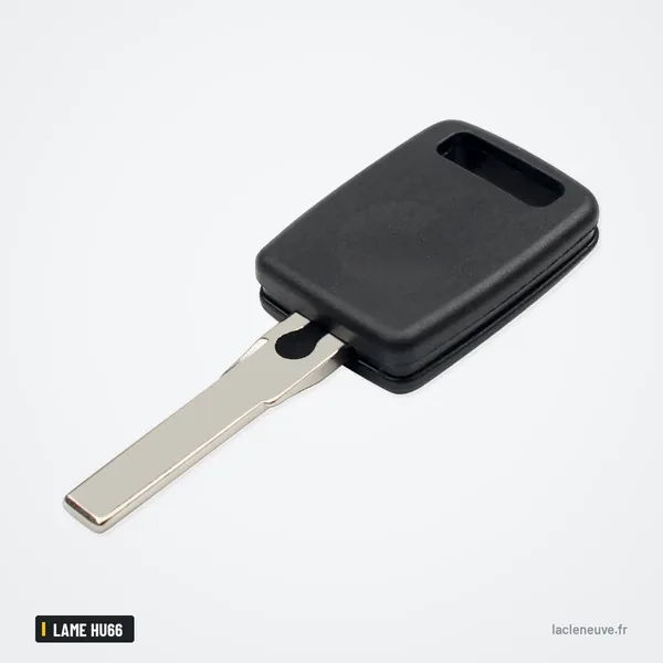 Coque de clé télécommande pour Audi A3, A4, A6, A8, lame HU66 - tête de clé vue de trois quarts, lame en bas